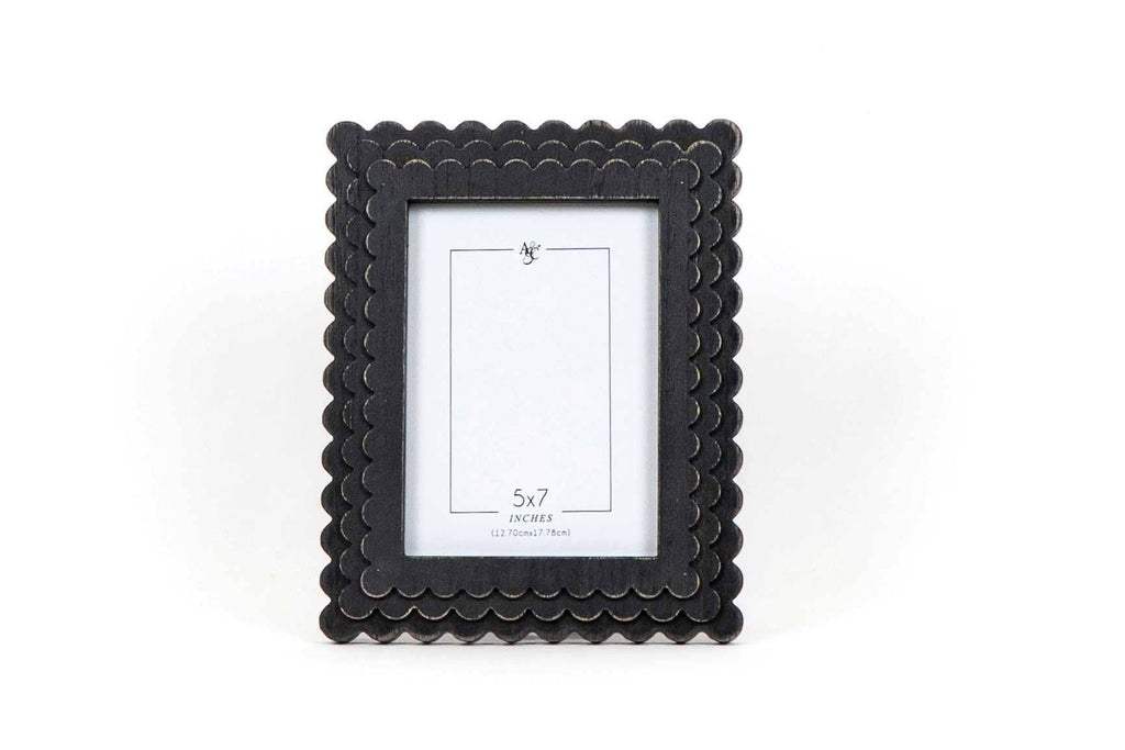Rectangle Black Scallop Frame