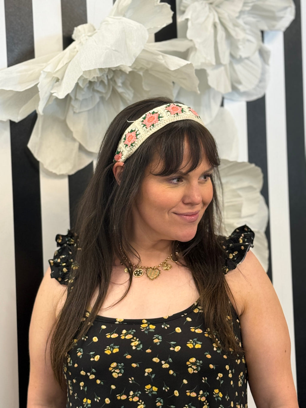 KNITTED FLOWER BRAIDED HEADBAND