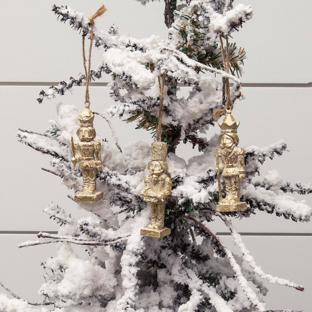 Champagne Nutcrackers