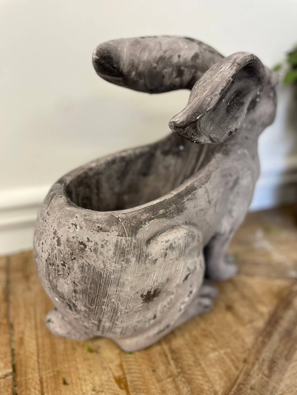 RESIN RABBIT PLANTER - SMALL