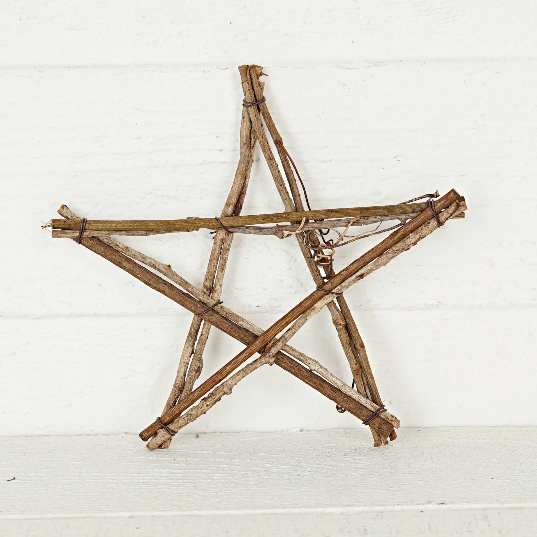 Rattan Twig Vine Star