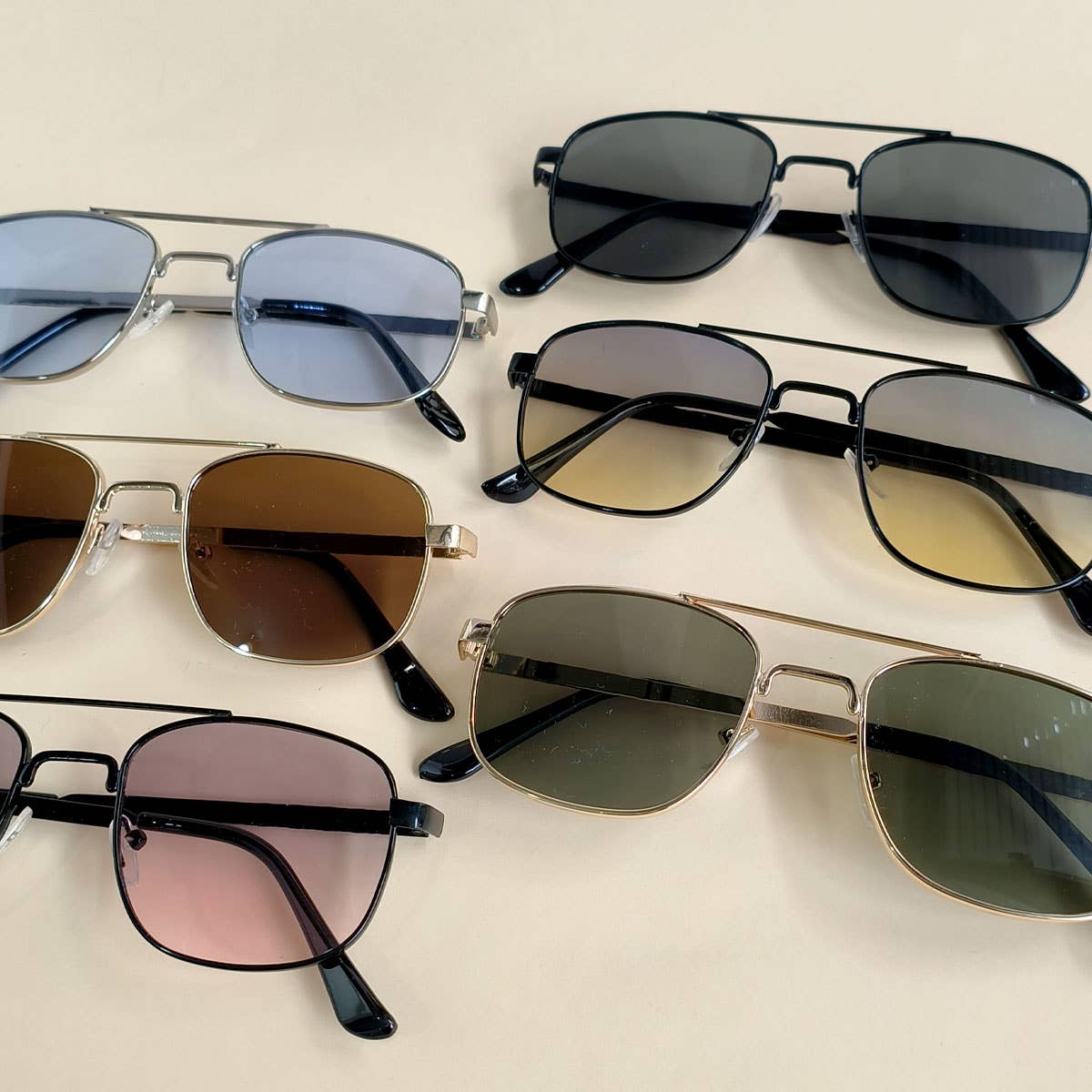 SQUARE SUNGLASSES