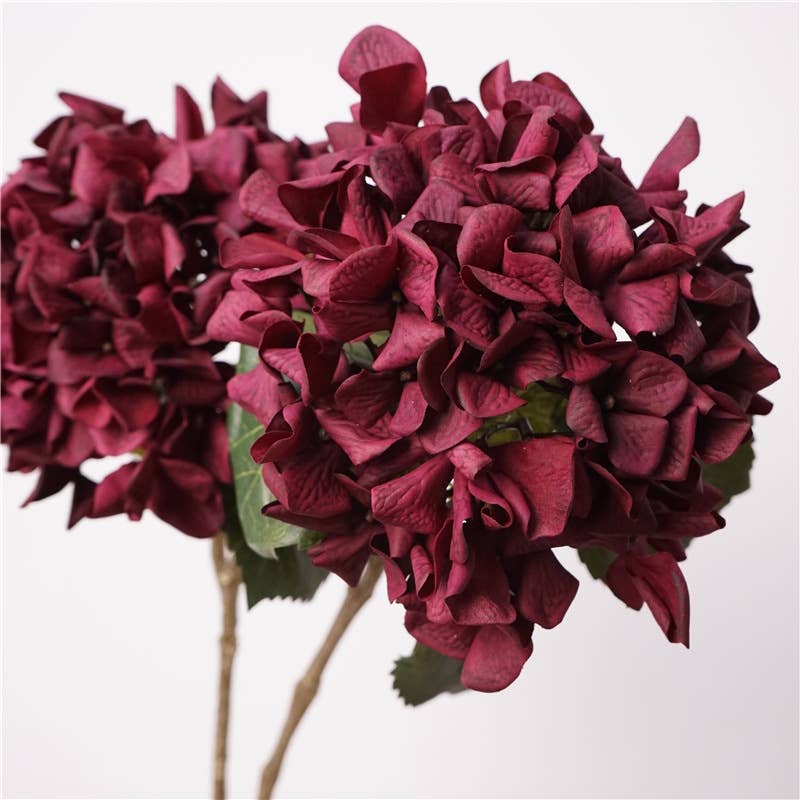24" Ultra-Realistic Hydrangea