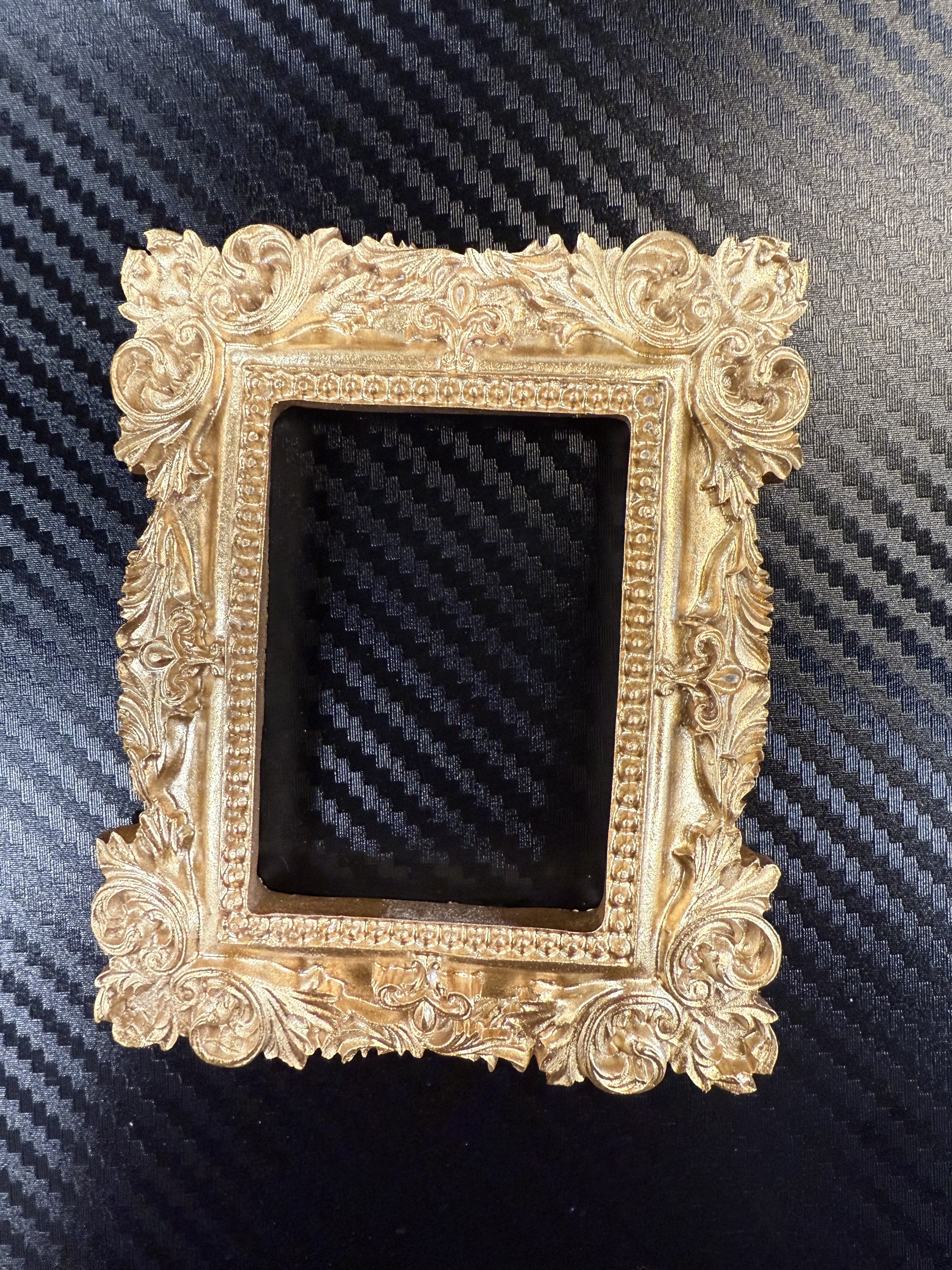 Mini Gold Frame