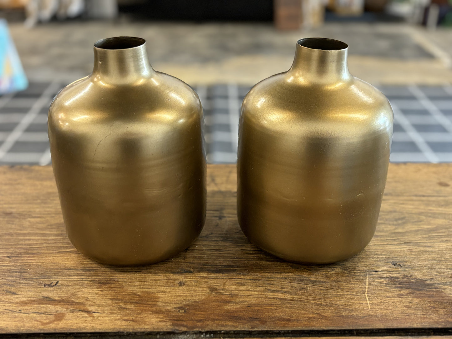 Gold Round Vases