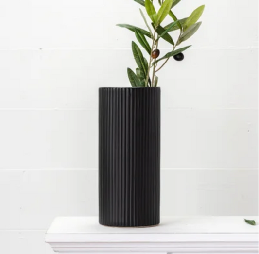 Black lined vase