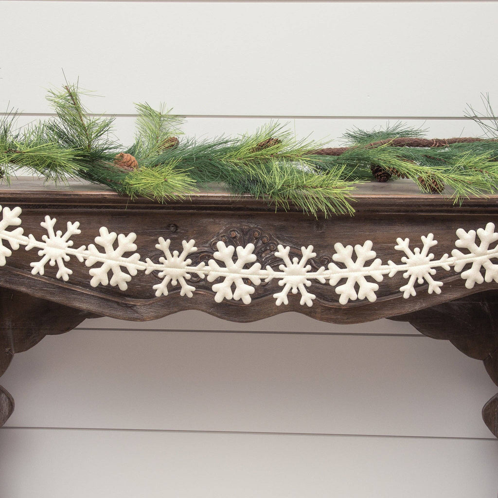 Felt Snowflake Garland (PC)