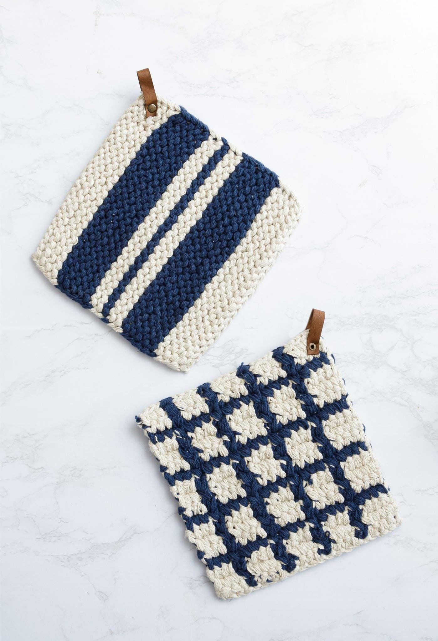 Knitted Pot Holder