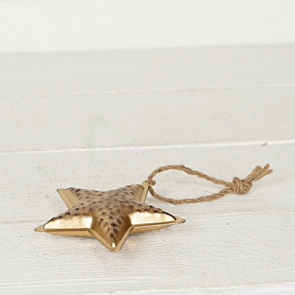 Hammered finish 3D Star-Antique Gold