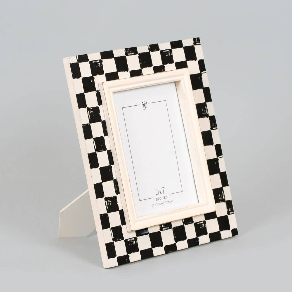 Black and White Check Frame